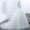 2018 Enkel Billiga Ball Gown Bröllopsklänningar Sweetheart Top Lace Bröllopsklänningar Ny Court Train Bridal Dress Robe de Mariage Vestido de Noiva