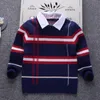 2021シャツ首輪の少年セーターベビーストライプクラシックプルレイドプルオーバーニットキッズ服秋の冬の新しい子供服