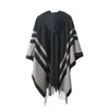 Women Tassel Shawls 2 kolory paski mody beżowe szare szaliki szalone z kapturem okładki poncho na zimę 3606057