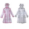 Kvinnor Transparent Eva Vinyl Vattentät Raincoats med Bälte Klar Runway Lång Hooded Windbreaker Knälängd Utomhus Rainwear