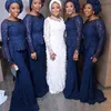 Pas cher 2018 Mode Dentelle À Manches Longues Demoiselles D'honneur Robes Sexy Jewel Neck Zipper Retour Invité De Mariage Robe Charmante Africaine Sirène Robe De Bal