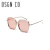 DSGN CO. Grote vierkante zonnebril Dames Transparante Frame Ocean Color Lens Bril Vintage Zonnebril voor Vrouwen