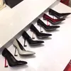 Couro preto feminino, sapatos de couro nu, bomba feminina pontiaguda, sapatos de salto alto de fundo vermelho de 110 mm, sapatos de casamento femininos 88