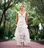 2017 Robes de mariée en dentelle complète Style campagnard Pluging Col en V Manches Keyhole Retour Une ligne Vintage Custom Made Robes de mariée Vestios