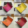 Großhandel Schlüssel Geldbörse für Männer Top-Qualität Multicolor Leder kurze Brieftasche Dame sechs Schlüsselhalter Frauen Männer klassische Reißverschlusstasche Schlüsselanhänger