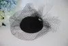 Cap Hat Wedding Party Sinamay Preto Retro Tulle Igreja nupcial Kentucky Hat Veil Derby Fascinators Mulheres Prom Formal