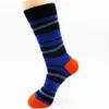 Новые зимние мужские фанки хлопчатобумажные полосы красочные носки высококачественные мужские платья носки модный скейтборд (4 пары)
