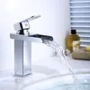 Badrum Vattenfall Sink Kran Singelhål SUS 304 Rostfritt stål Basin Mixer Tap Vanity Single Handle Water Saving Chrome Finish