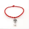 50 pcs/lot Bracelets tressés Cordons à cordes rouges Bracelets en alliage porte-bonheur