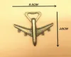 50pcs /ロット飛行機の栓抜きオープナーアンティーク飛行機形ビールオープナーの結婚式のギフトパーティーはキッチン飛行機のオープナー