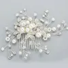 2022 NIEUWE FASHIER BRIDAL Wedding Headpieces Tiaras Rhinestone Hair Comb Bruidale sieraden Accessoires Crystal Pearl Diamond Tiara op voorraad