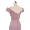 New Arrival Pink V Neck Cap Sleeve Vintage Lace Aplikacje Zroszony Syrenka Druhna Dresses Party Suknie Vestido de Festa