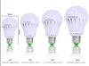 E27 LED Ampuller Acil Lamba 5 W 7 W 9 W 12W Manuel / Otomatik Kontrol 180 Derece Işık Sokak Satıcıları Kullanım Çalışma 3-5 Saat LFA