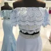 2022 Light Sky Blue Boho Prom Robes de soirée sur l'épaule Deux pièces Sirène Satin Crystal Crystal Perbe Long pas cher FO2761193