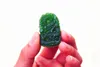 Gratis levering - Mooie (buitenste Mongolië) Jade Dragon Play Bead (Amulet). Met de hand gesneden kettinghanger.