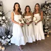 Moda blanca dama de honor vestidos sexy correas cuadradas sin mangas hasta el tobillo vestido de dama de honor elegante una línea de satén vestido de fiesta vestidos de fiesta