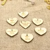 50 personalisierte benutzerdefinierte gravierte Hochzeit Name und Datum Liebe Herz aus Holz Hochzeitsgeschenk Tischdekoration begünstigt Candy Tags