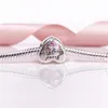 Granddaughter's Love Charm Authentic 925 Sterling Silver Clear CZ Beads Passar Snake Armband DIY Fine Smycken 796261PCZ Charm