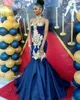 Halter Royal Blue Mermaid Suknie Wieczorowe Satin Gold Aplikacja Długość podłogi Afryki Prom Dress Evening Wear Party Suknie Plus Size Vestidos