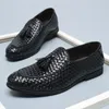 ontwerper mannen slip op jurk schoenen Italiaanse merk heren schoenen casual loafers formele schoenen mannen zwarte erkeek ayakkabi calzado hombre buty meskie