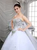 100% echt beeld! 2019 Luxe Baljurk Trouwjurken Sweetheart Crystal Beaded Tulle Royal Wedding Town Cathedral Train Lace Up Back