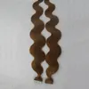 # 10 Golden Brown Tape In Hair 100g 2.5g / pc Paquetes de cabello ondulado del cuerpo Tejidos Cinta de PU en extensiones de cabello 40PCS