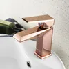 Łazienka Mini Stylowy Elegancki Bateria Basen Single Hands Rose Gold Sink Faucets Mikser Tap Kształt Ceramiczny Zawór