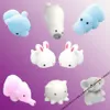 Novità Illuminazione squishy regali per bambini Peluche Squishy lento aumento jumbo giocattolo gatto simpatici animali kawaii ragazze regalo regali di fascino squishy foca rabit orso