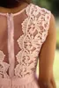 Long Blush Pink Lace Chiffon Bridesmaid Dresses Sheer Neck Lace Top dragkedja bakre golvlängd Maid of Honor Wedding Gästklänningar HY166