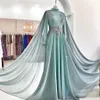 이슬람 긴팔 티셔츠 댄스 파티 드레스 두바이 - 라인 쉬폰 구슬 레이스 새해 빈티지 긴 이브닝 드레스 높은 목 매력적인 파티 드레스