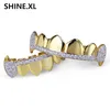 Hip Hop Grills Teeth Caps Mouth Iced Out Micro Pave Cz Stone Top och Bottom Vampyr Tandgrillar Set Party Gift