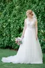 Hand-Made Нежный 3d Flower аппликациями Sheer Свадебное платье принцессы Измельчитель Тюль-Line Пляж Свадебные платья в саду