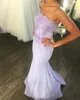 Bruidsmeisje Jurken 2018 Goedkoop Lang voor Bruiloften Strapless Mermaid Kant Applicaties Button Back Plus Size Bruiloft Guest Maid of Honour