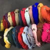 Cappelli per mamma e bambini Nuovo Autunno Inverno Bambini Baby Cappelli lavorati a maglia caldi Berretti Colorati gomitoli di lana di procione per cappelli di lana per adolescenti 26 colori