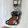 أزياء Chai Dog Keychains مصممة فاخرة Calfskin Leather Beyn