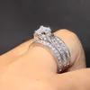 Kostenloser Versand Großhandel Hot Engagement Princess Cut 6mm Topas Weißgold gefüllt Männer Frauen Ehering Set für Weihnachten Gr. 5-11