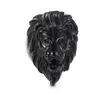 Anneau de lion dominant en acier noir en acier noir en argent en argent or exagéré