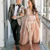 Elegant kändis jumpsuit prom klänning med overskirt sexig ren v-hals cap hylsa festklänningar 2018 mode se genom kvällen coc308s