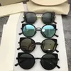 패션 브랜드 태양 안경 여성이 남성 디자이너 여성 브랜드 선글라스 선글라스는 케이스와 고급스러운 스타일 UV400 렌즈 신성 선글라스