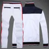 New Men 's Full Zip Polo Tracksuit Men Sport Suit Suce Men Sweatsir 및 Pant Suit Hoodie 및 Pant Set Sweatsuit Men Fre3134
