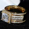 Victoira Wieck Luxury Jewelry 3 Wedding Band Ring 925スターリングシルバーゴールド充満プリンセスカットCZダイヤモンドパーティー女性リングセットギフト
