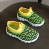 2018 Nya Mjuka Barnskor Baby Boy Girl Shoes Candy Color Woven Fabric Air Mesh Barn Casual Sneakers för Boys Girls