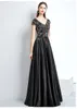 Robe de bal noire à col en V robes de bal 2018 robes de bal longues bijou sexy robes de soirée avec corsage perlé scintillant pour les adolescents