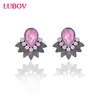 boucles d'oreilles exotiques