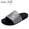 Bling Summer Women Slides Pantofole Sandali Infradito Sexy Open Toe Slides Moda femminile Sandali glitterati Piattaforma Zapatillas