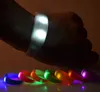 Gadget Silicone Flash Blinkande LED Ljud Voice Shake Vibration Aktiverad Motion Sensor Armband Armband Band Bands Disco Bangle Snabbt Ship