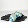 sandali antiscivolo in gomma con fiori blu da uomo e da donna Pantofole slip-on in tela rivestita con motivi floreali stampati