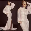 Elegant Mermaid Prom Klänningar Långärmad Blush Rosa Polka Dot Tulle Illusion Aftonklänningar Saudiarabien Lång formell klänning med spets
