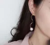 Nouveaux clous de boucles d'oreilles en perles simples coréens avec des mamelons longs et fins boucles d'oreilles en perles avec des accessoires de style féminin