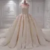 Dubai Faszinierende Perlenhochzeitskleider Schulterfrei Spitze Blütenblätter Applikation Ballkleid Brautkleid Saudi-Arabien Prinzessin Flauschige Brautkleider